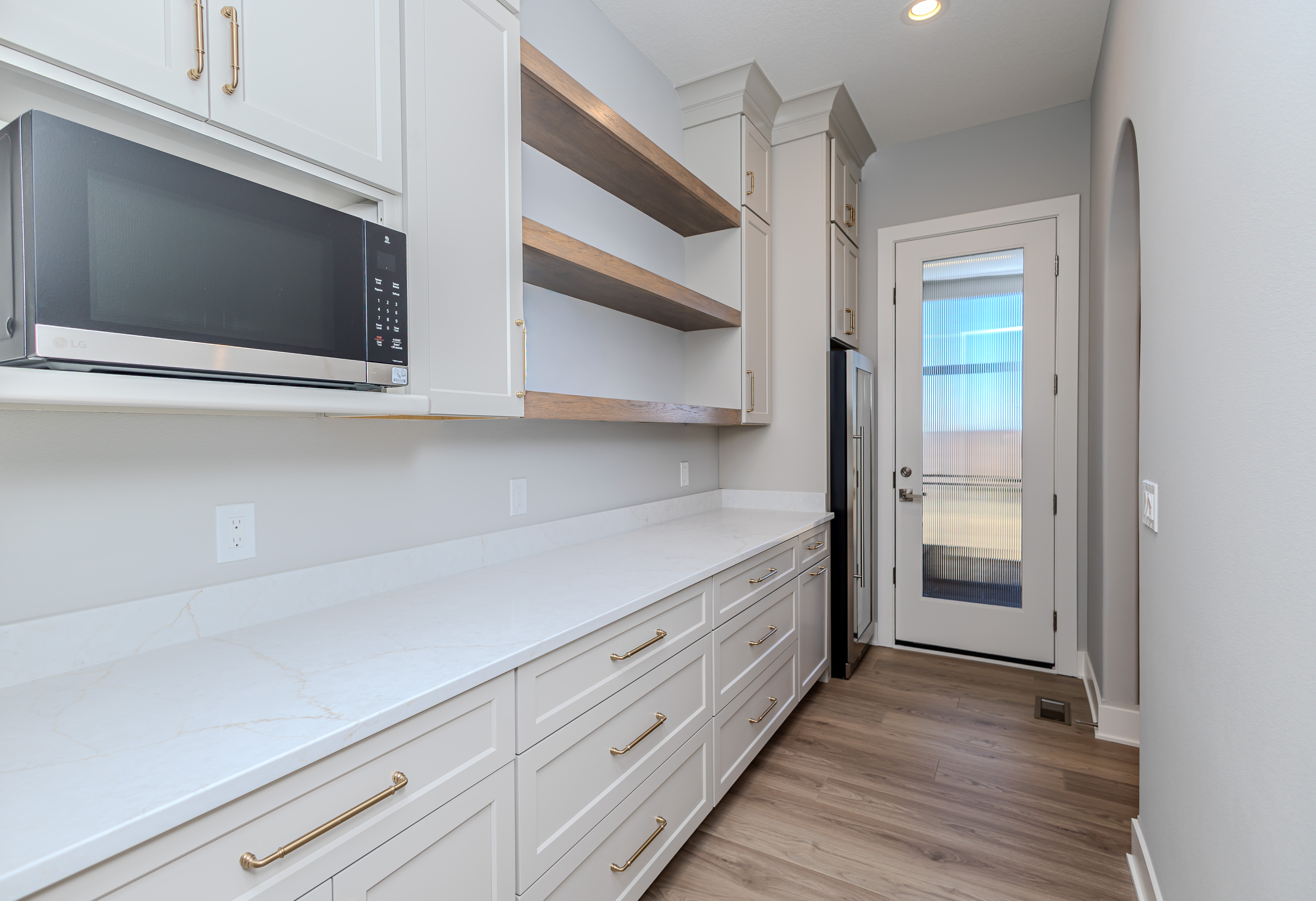 36793 Osage pantry
